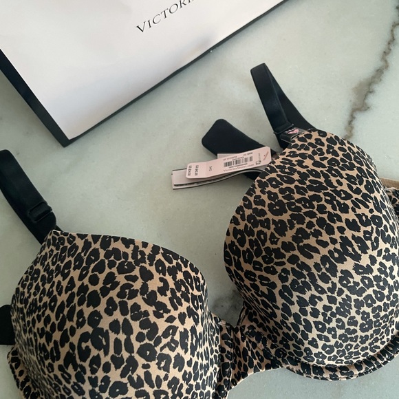 NWT Victoria's Secret 34d black leopard print underwire lightly lined bra - Picture 12 of 12